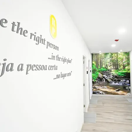 Апартаменти Right Place