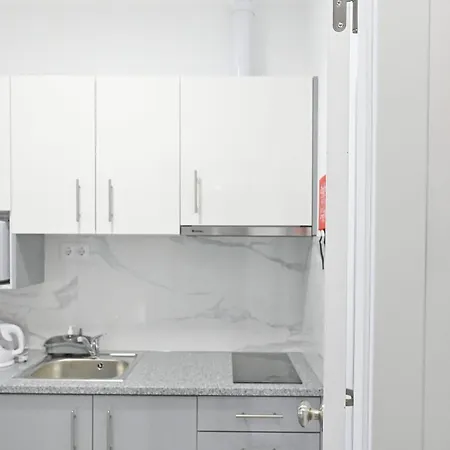 Apartament Right Place *