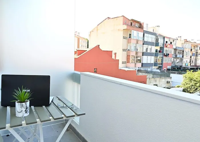 Right Place Apartment *